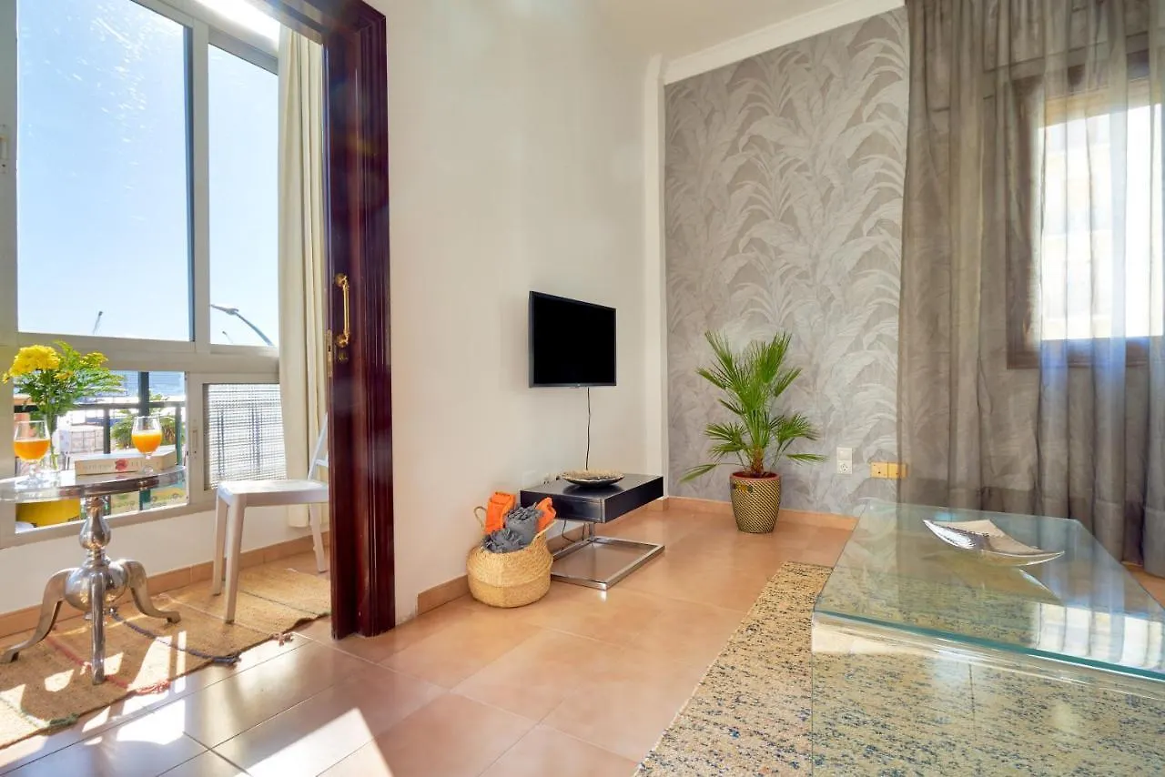 Apartamento en centro ciudad con vistas al mar Málaga 0*,