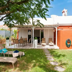  Сasa de vacaciones Flamboyant Tree Garden España
