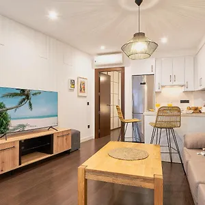 https://calle-dos-aceras-39-apart.1costadelsol.com