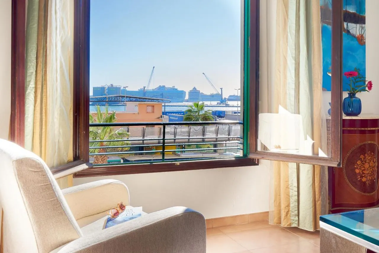 Apartamento En Centro Ciudad Con Vistas Al Mar Malaga
